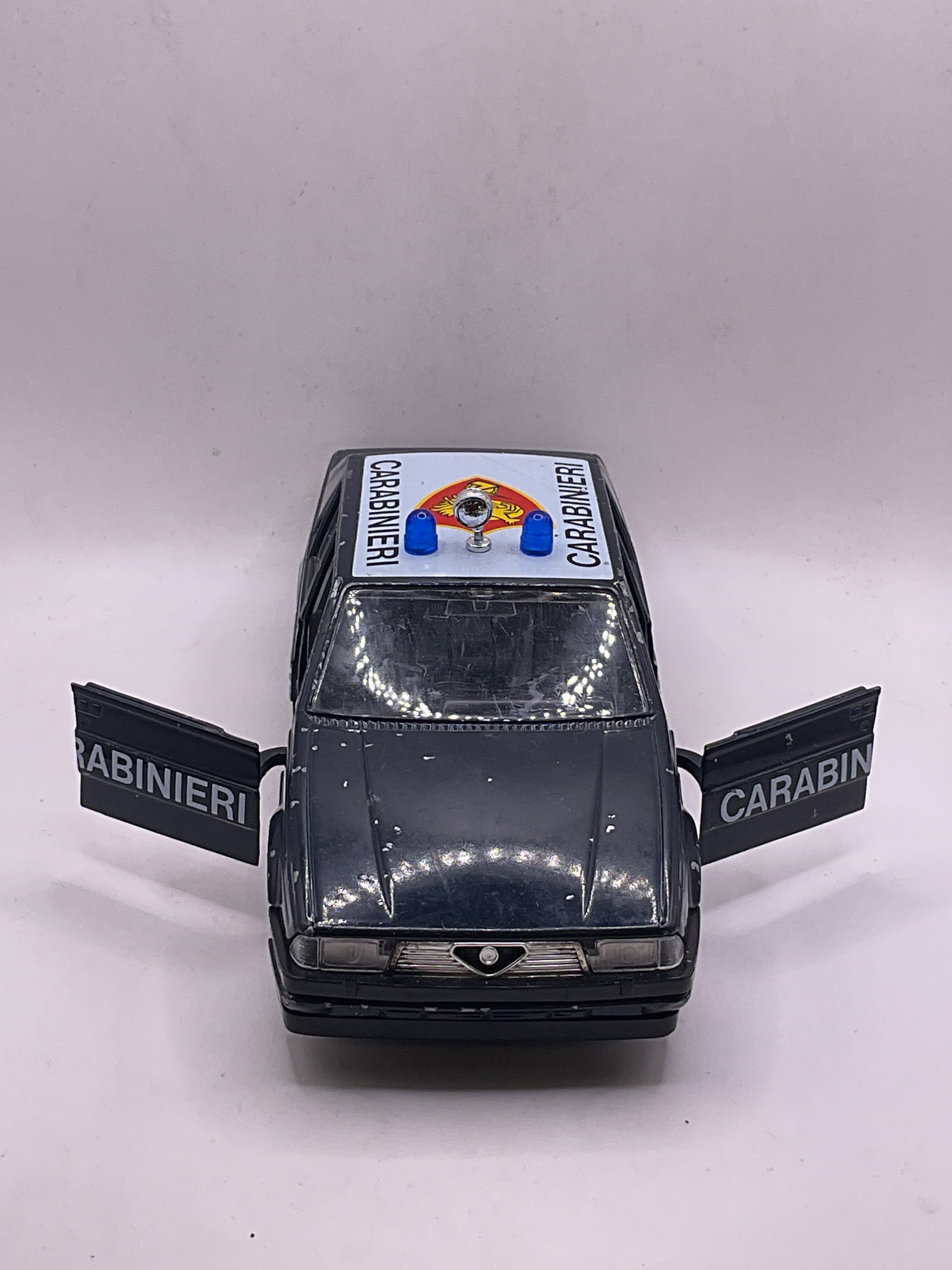 Bburango Alfa Romeo 75 Carabinieri Diecast Dark Blue
