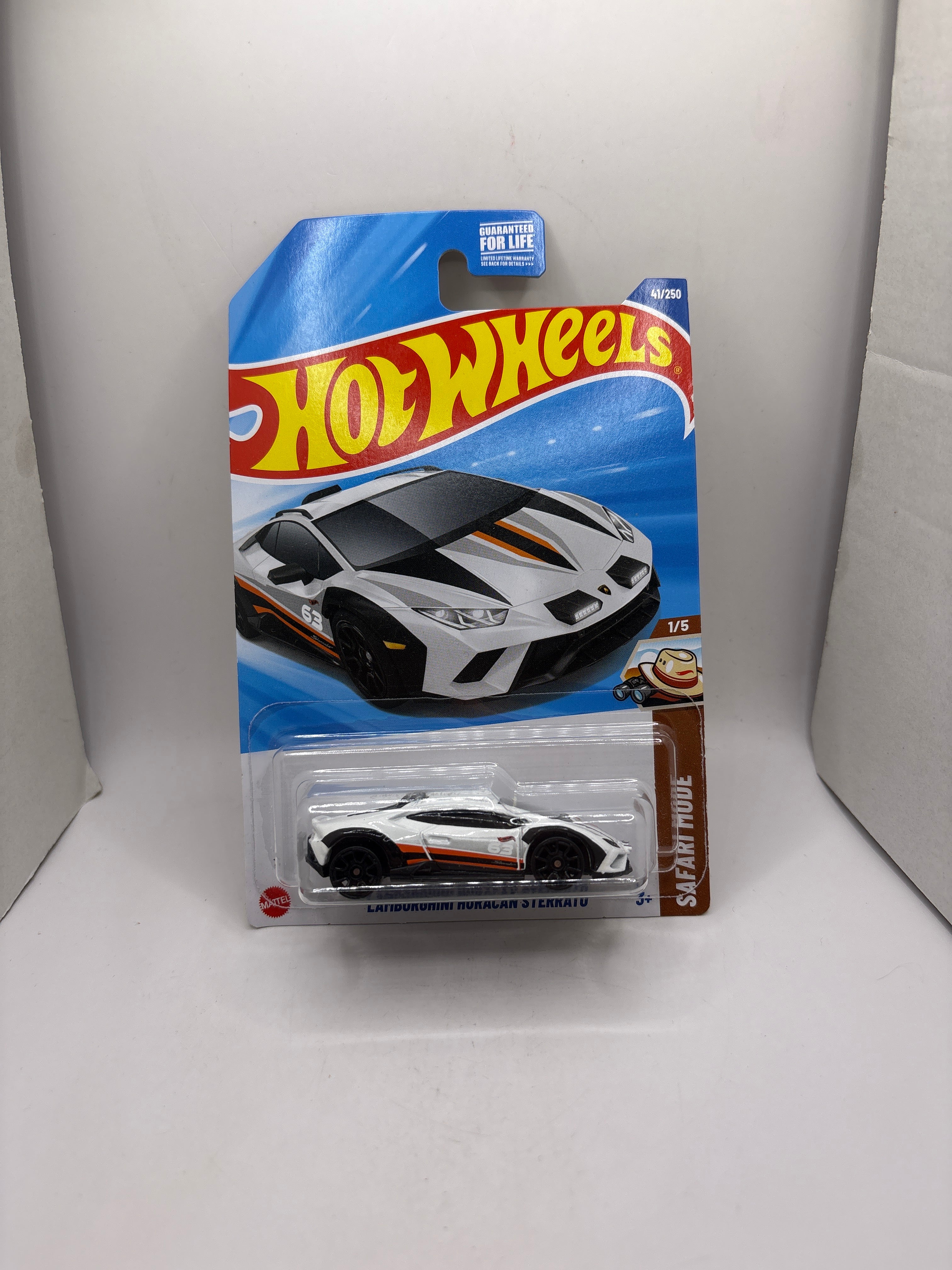 Hot Wheels Lamborghini Huracan Sterrato Diecast