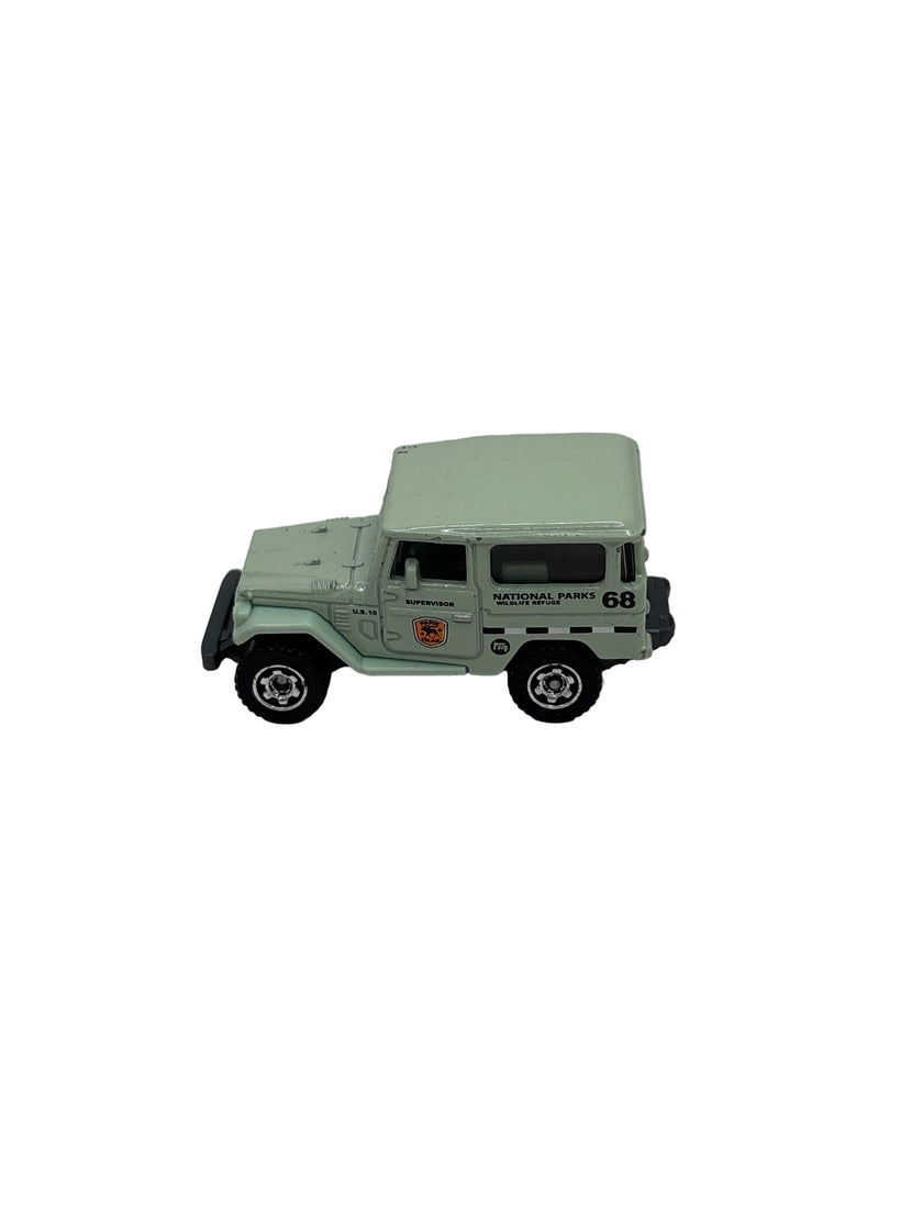 Matchbox 1968 Toyota FJ40 Land Cruiser Diecast green