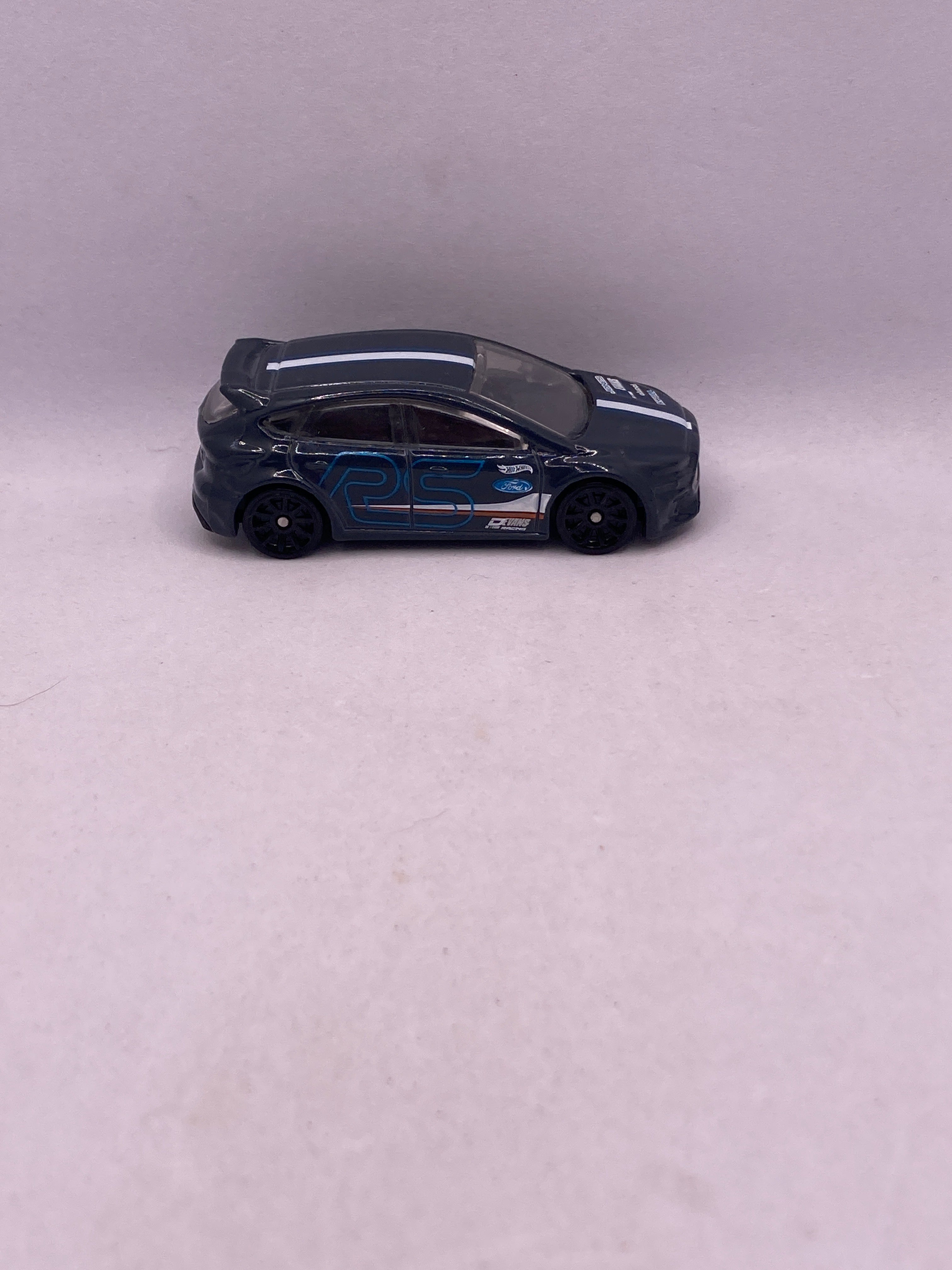 Hot Wheels Ford Focus RS Diecast