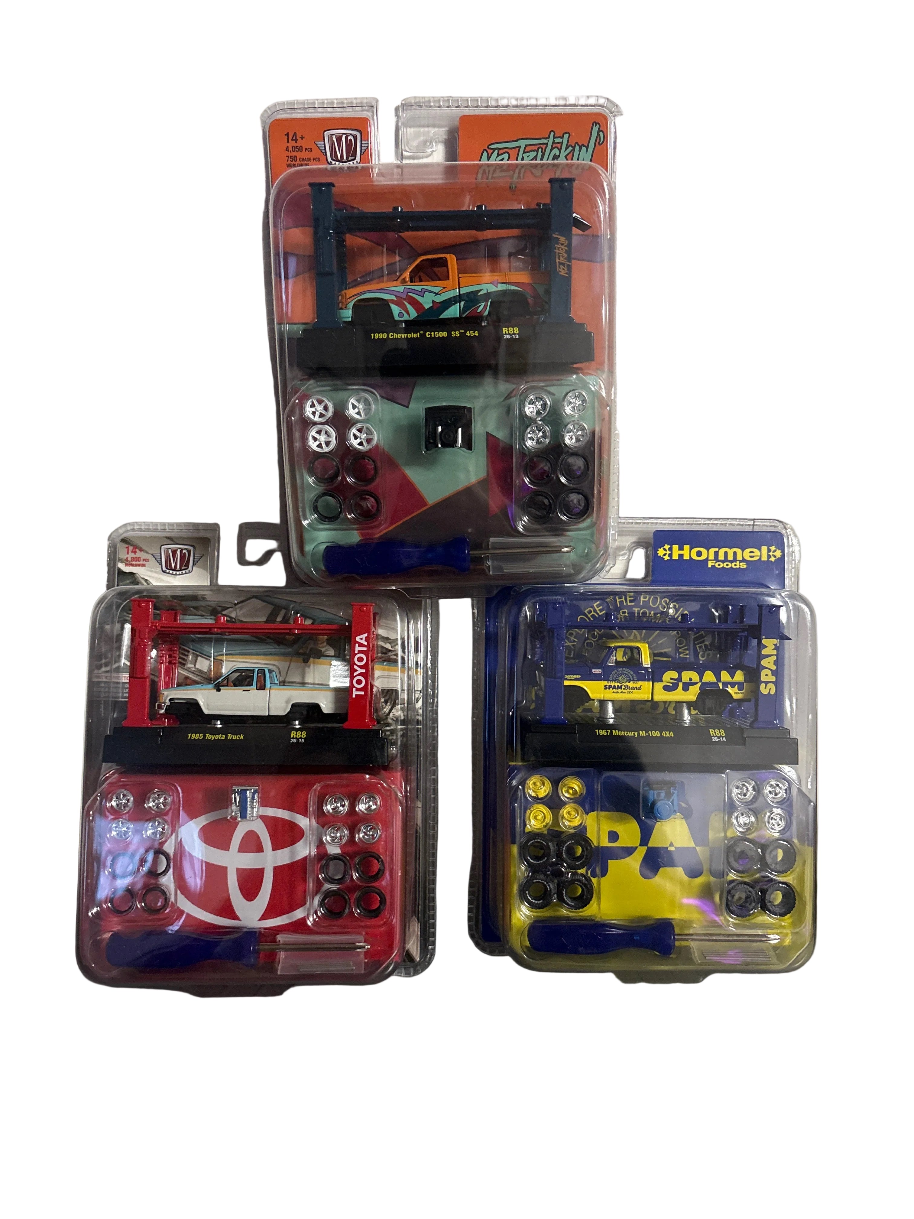 M2 Model-Kit 3 Pack Bundle Diecast multi colors