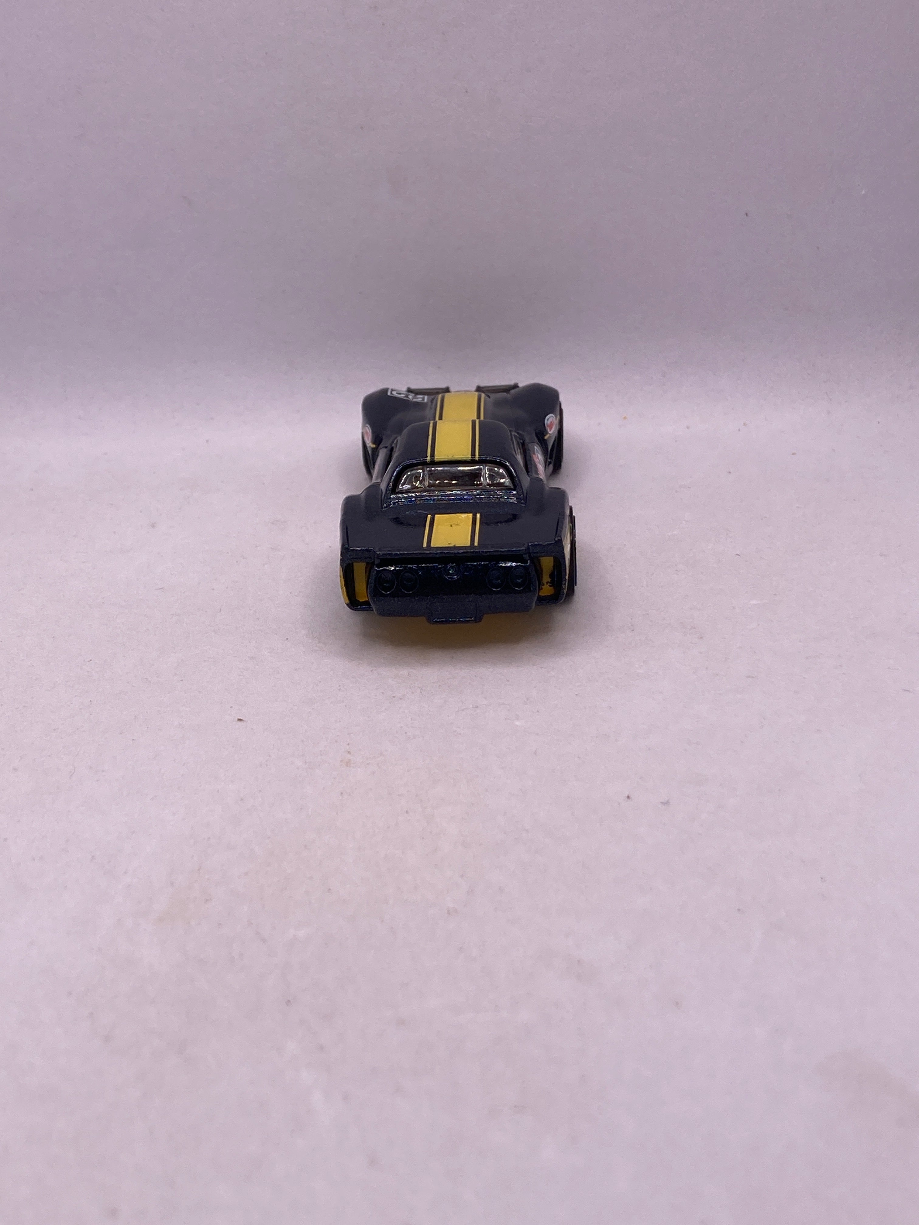 Hot Wheels 76 Greenwood Corvette Diecast