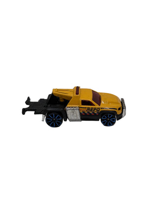 Hot Wheels Repo Duty Diecast yellow