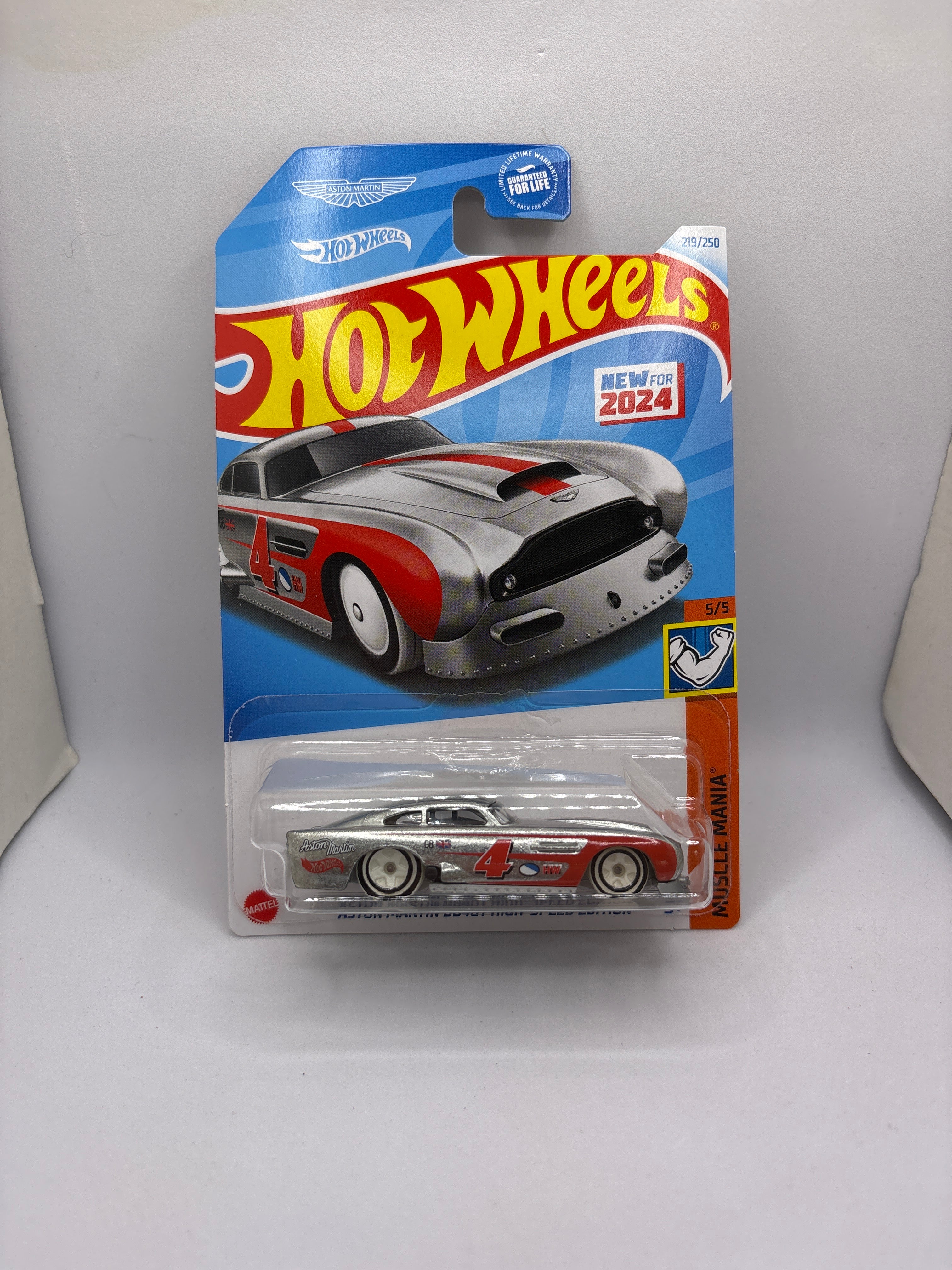 Hot Wheels Aston Martin DB4GT High-Speed Edition Diecast