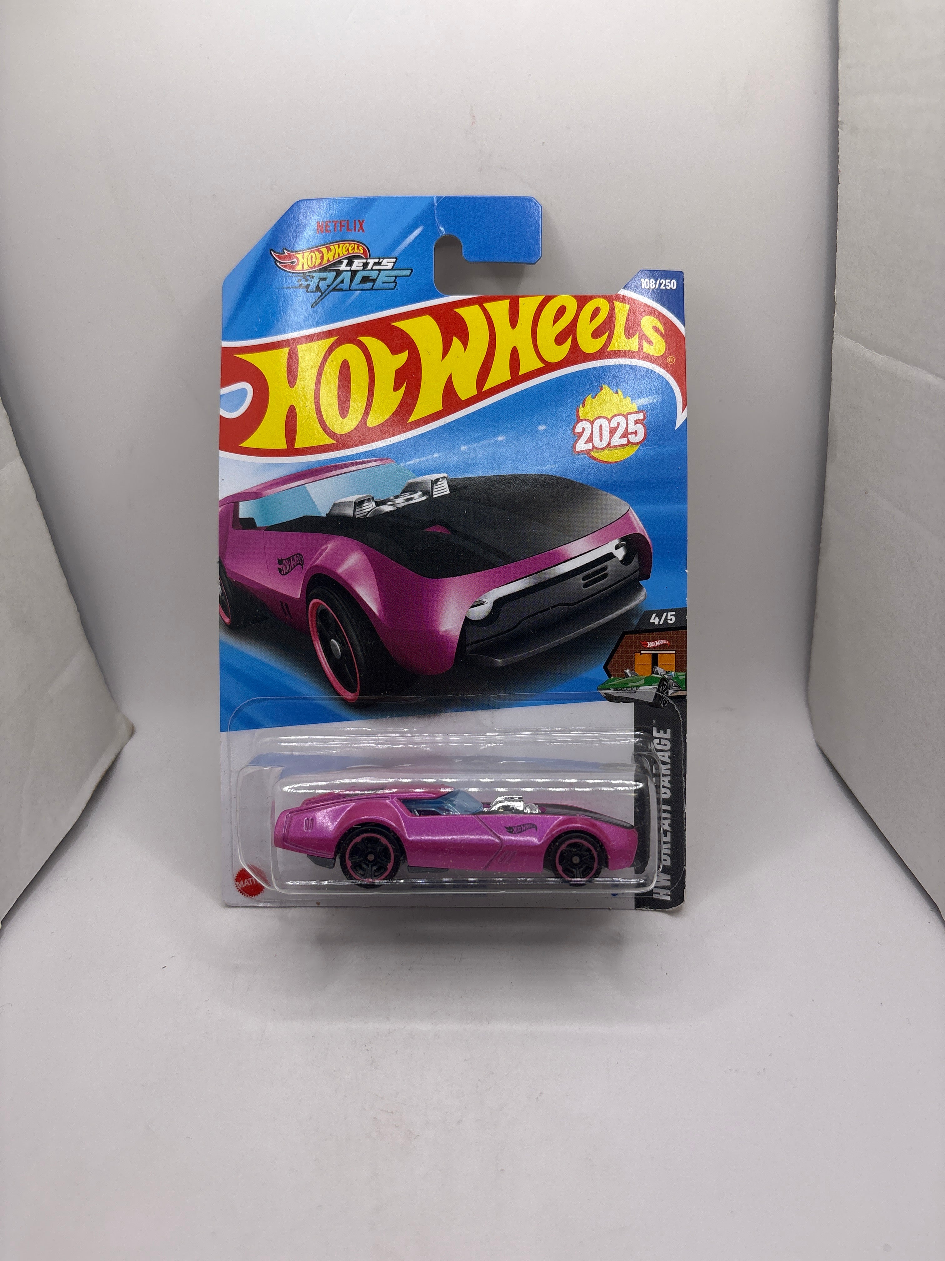 Hot Wheels Slide-Burn Diecast