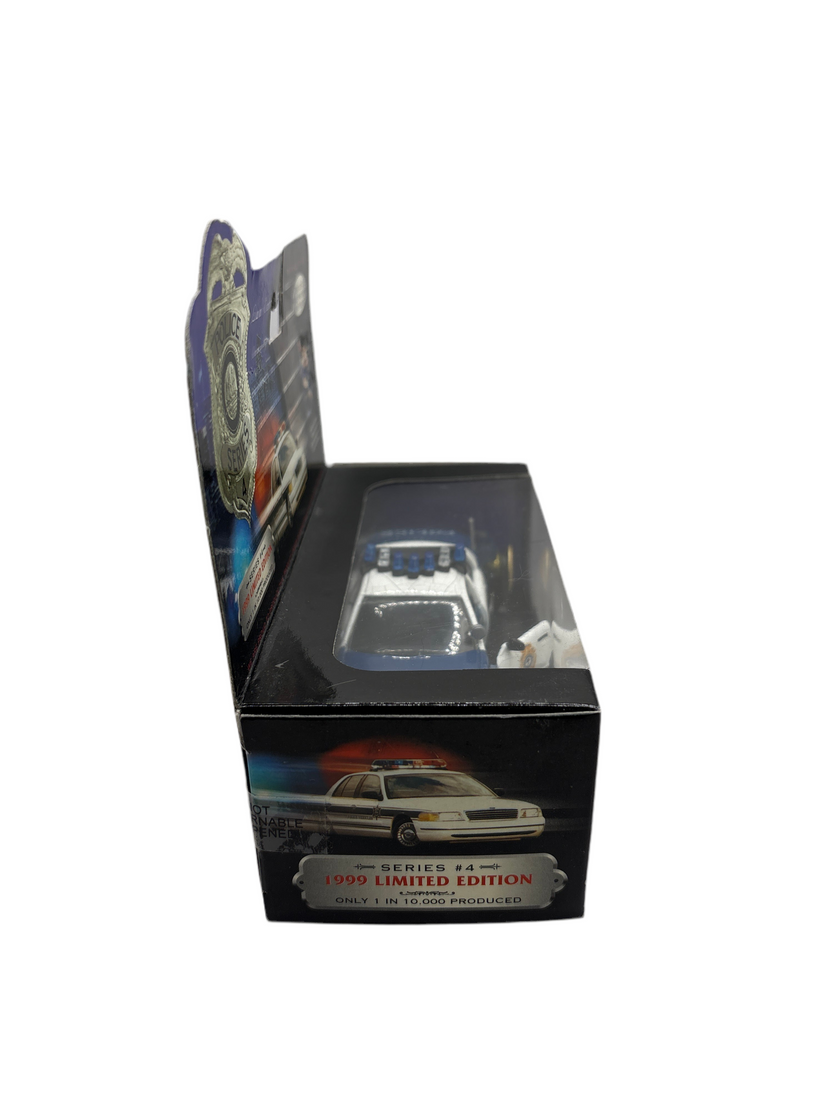 Road Champs Crown Victoria Diecast