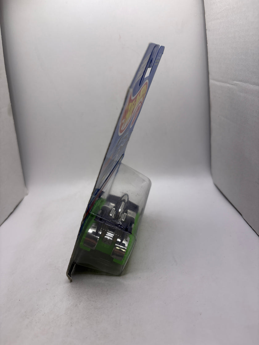 Hot Wheels Treadator Diecast