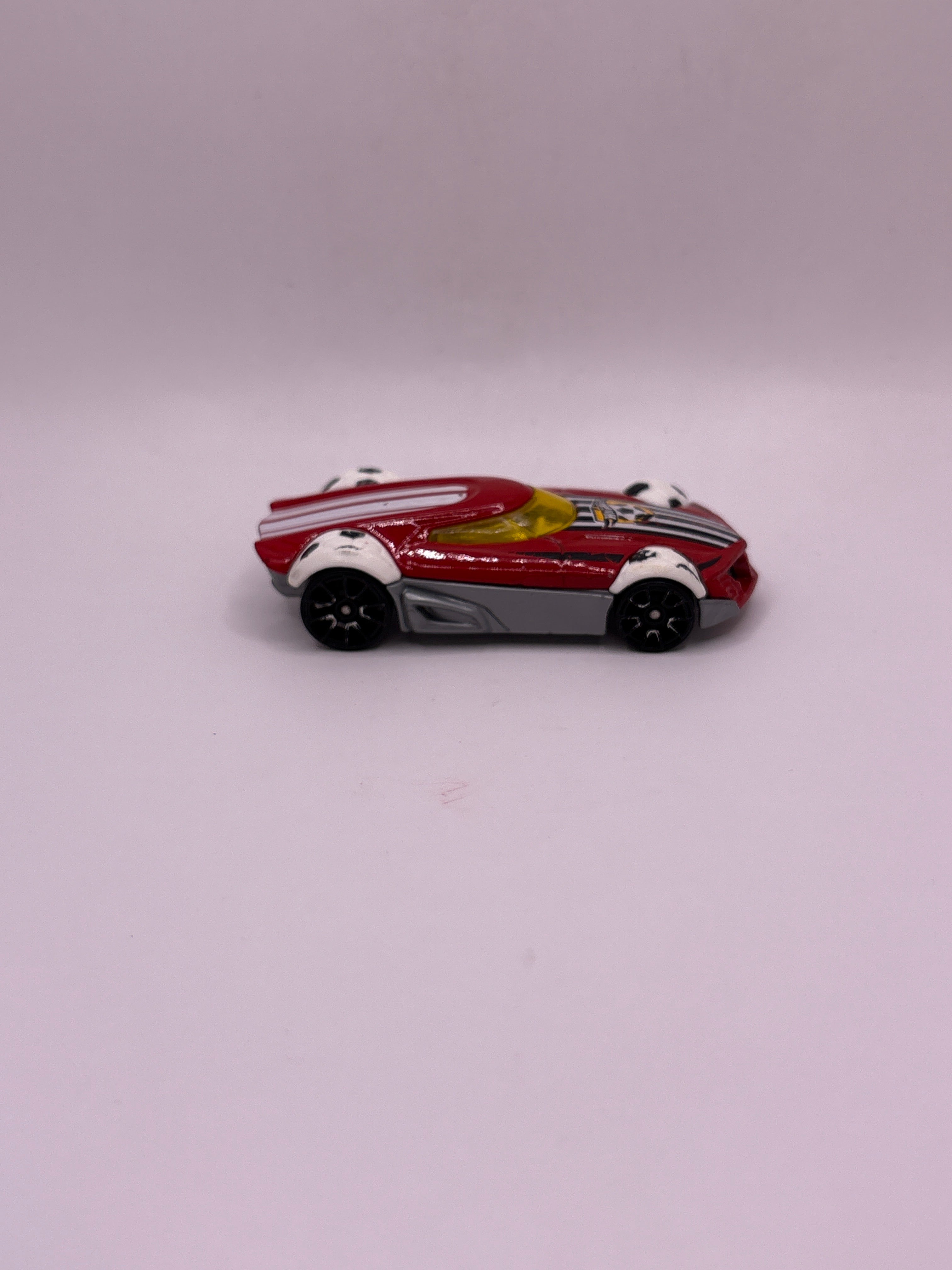 Hot Wheels BDD12 Diecast