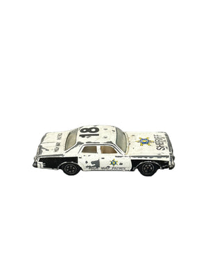 Yatming Dodge Monaco Diecast white