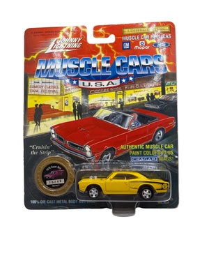 Johnny Lightning 1970 Super Bee Diecast