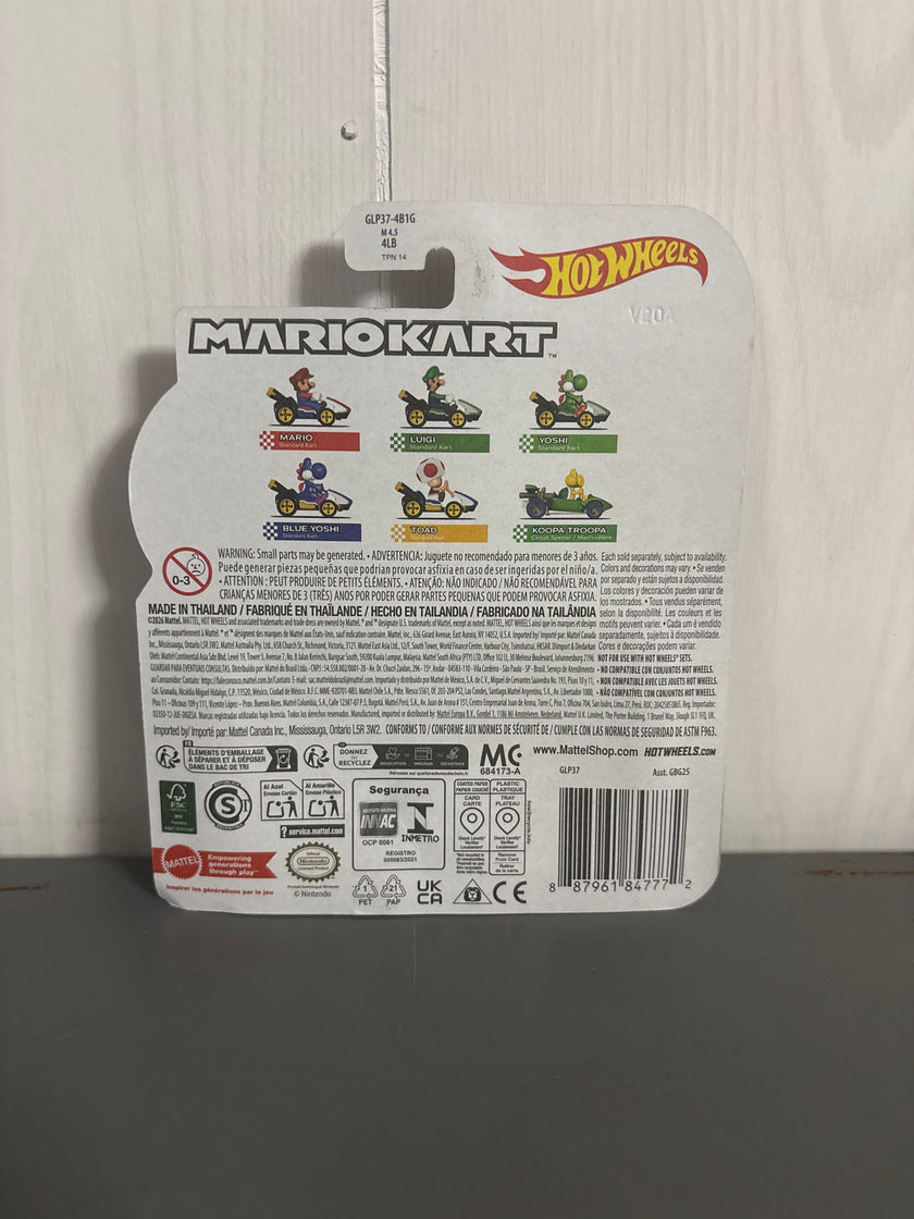 Hot Wheels Luigi Standard Kart Diecast