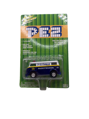 Johnny Lightning Volkswagen Bus Diecast