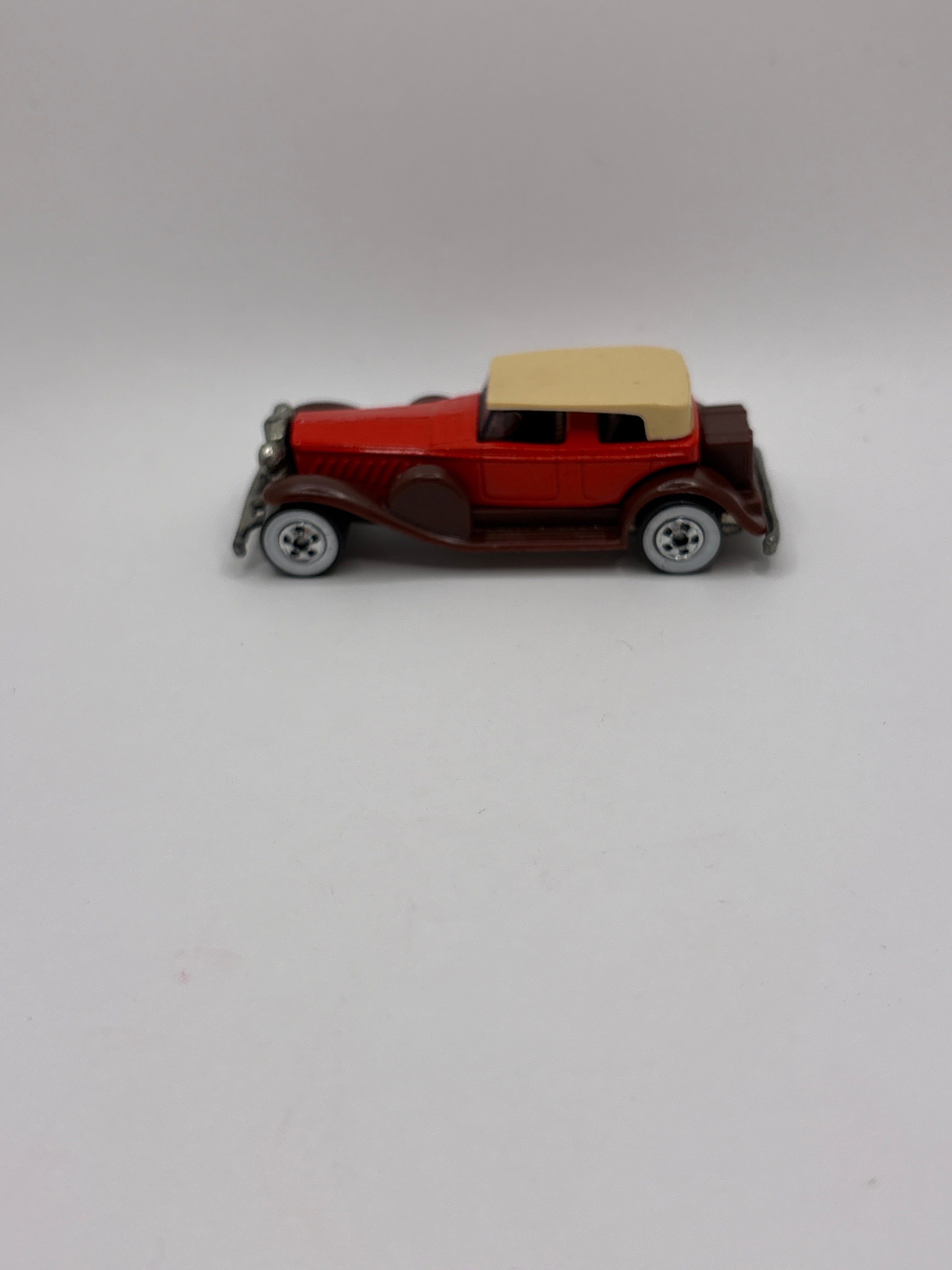 Hot Wheels 31 Doozie Diecast