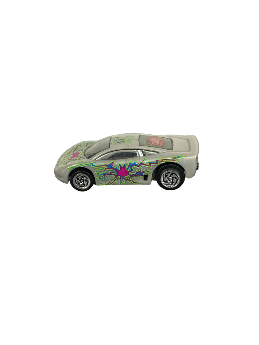 Hot Wheels Jaguar XJ220 Diecast
