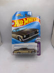 Hot Wheels Fish’D & Chip’D Diecast