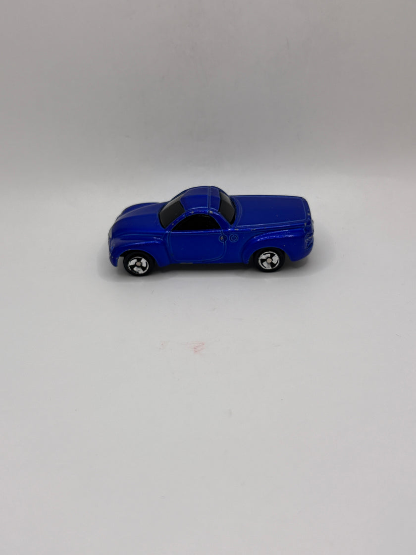 Maisto 2000 Chevrolet SSR Concept Diecast