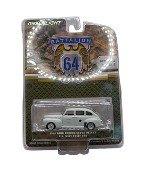 Greenlight 1946 Ford Fordor Super Deluxe U.S. Navy Staff Car Diecast