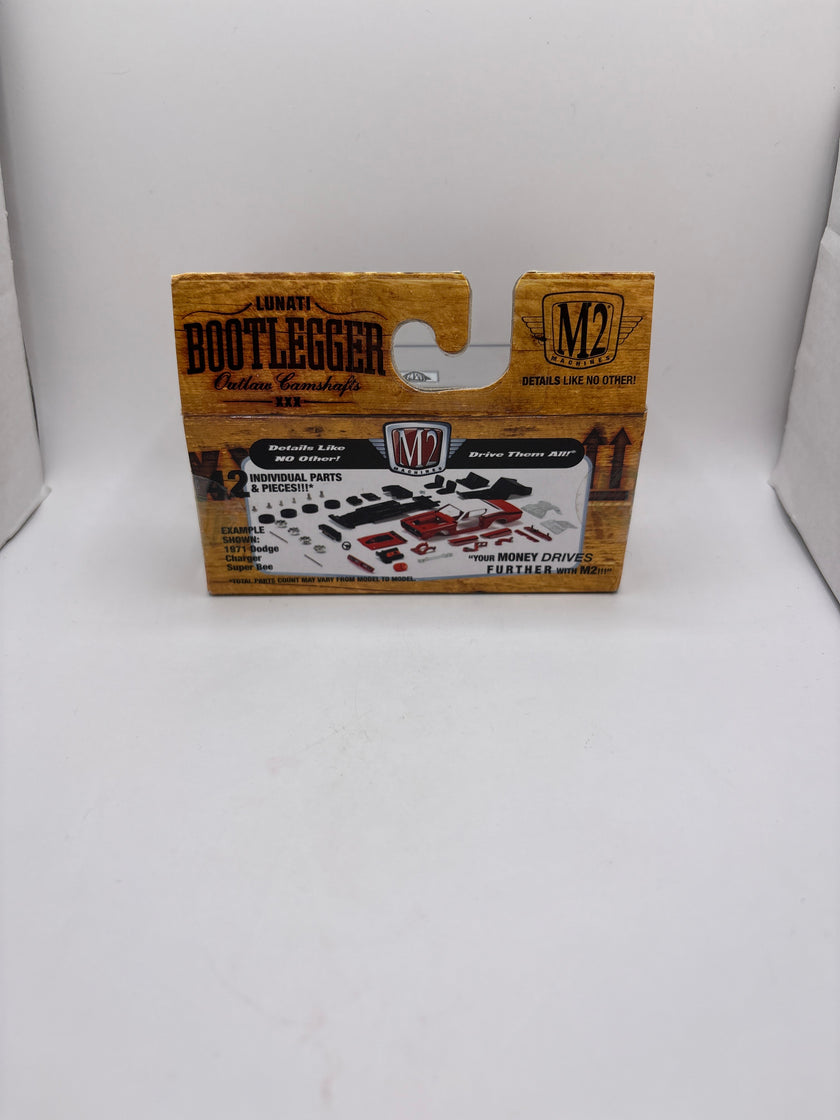 M2 1965 Ford Econoline Diecast