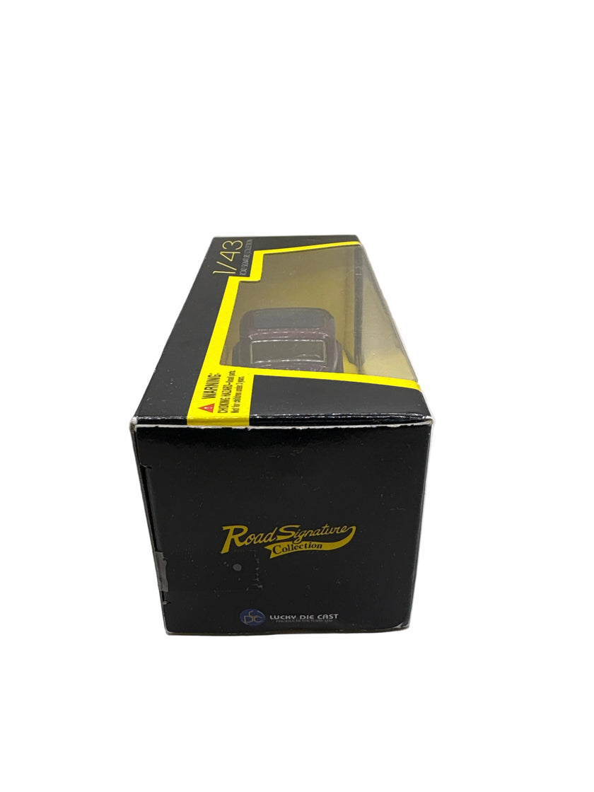 Road Signature 1932 Ford 3-Window Coupe Diecast burgundy