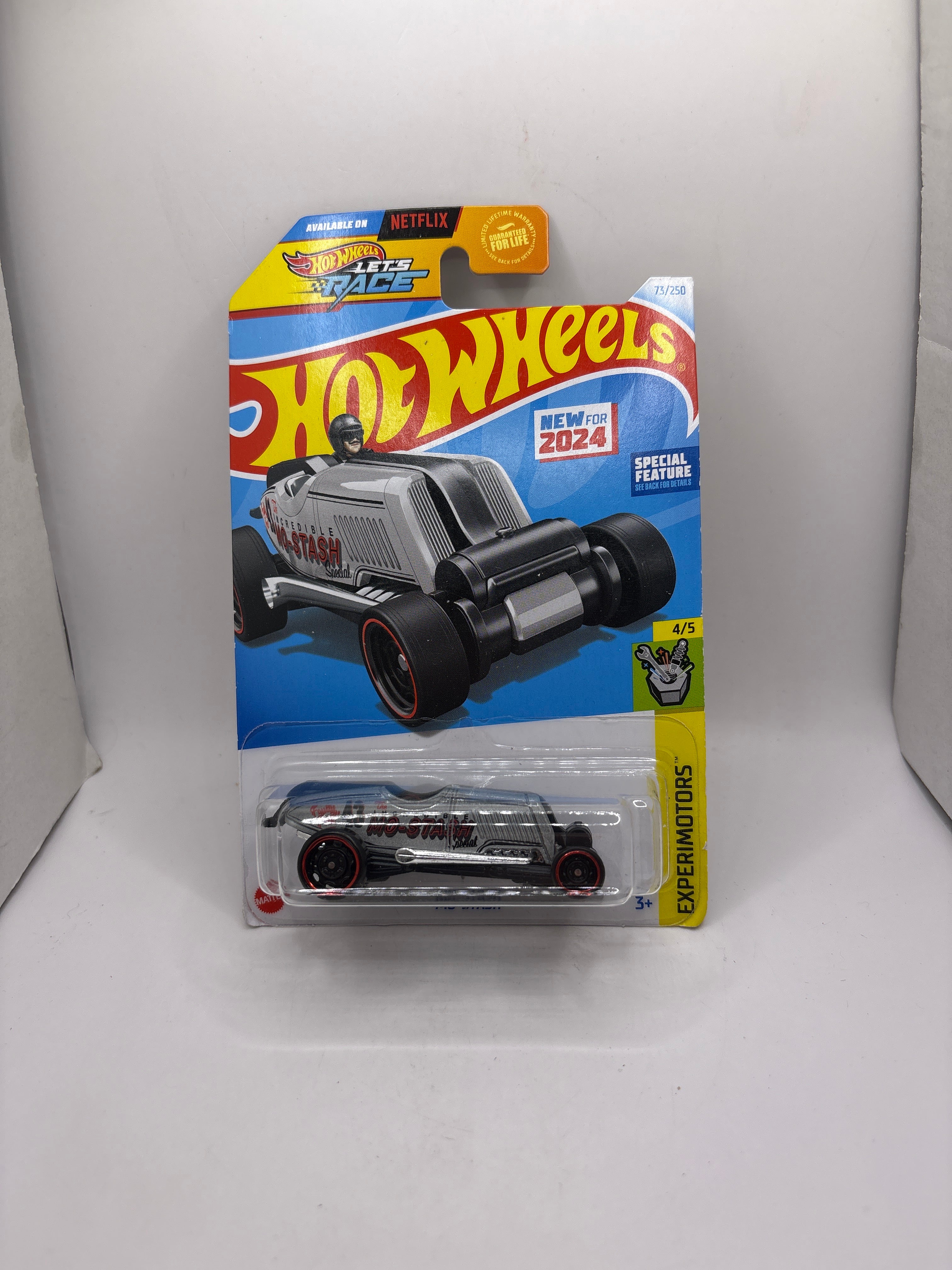 Hot Wheels Mo-Stash Diecast