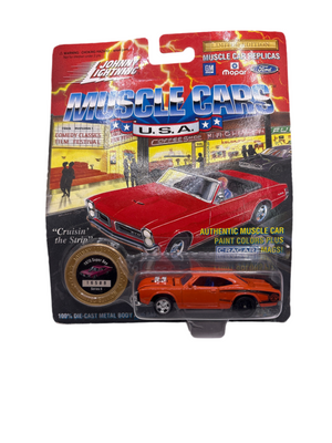 Johnny Lightning 1970 Super Bee Diecast