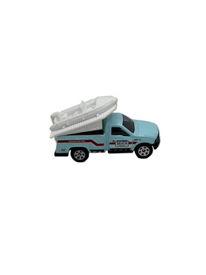 Matchbox Ford F-250 Super Duty w/Raft Diecast blue