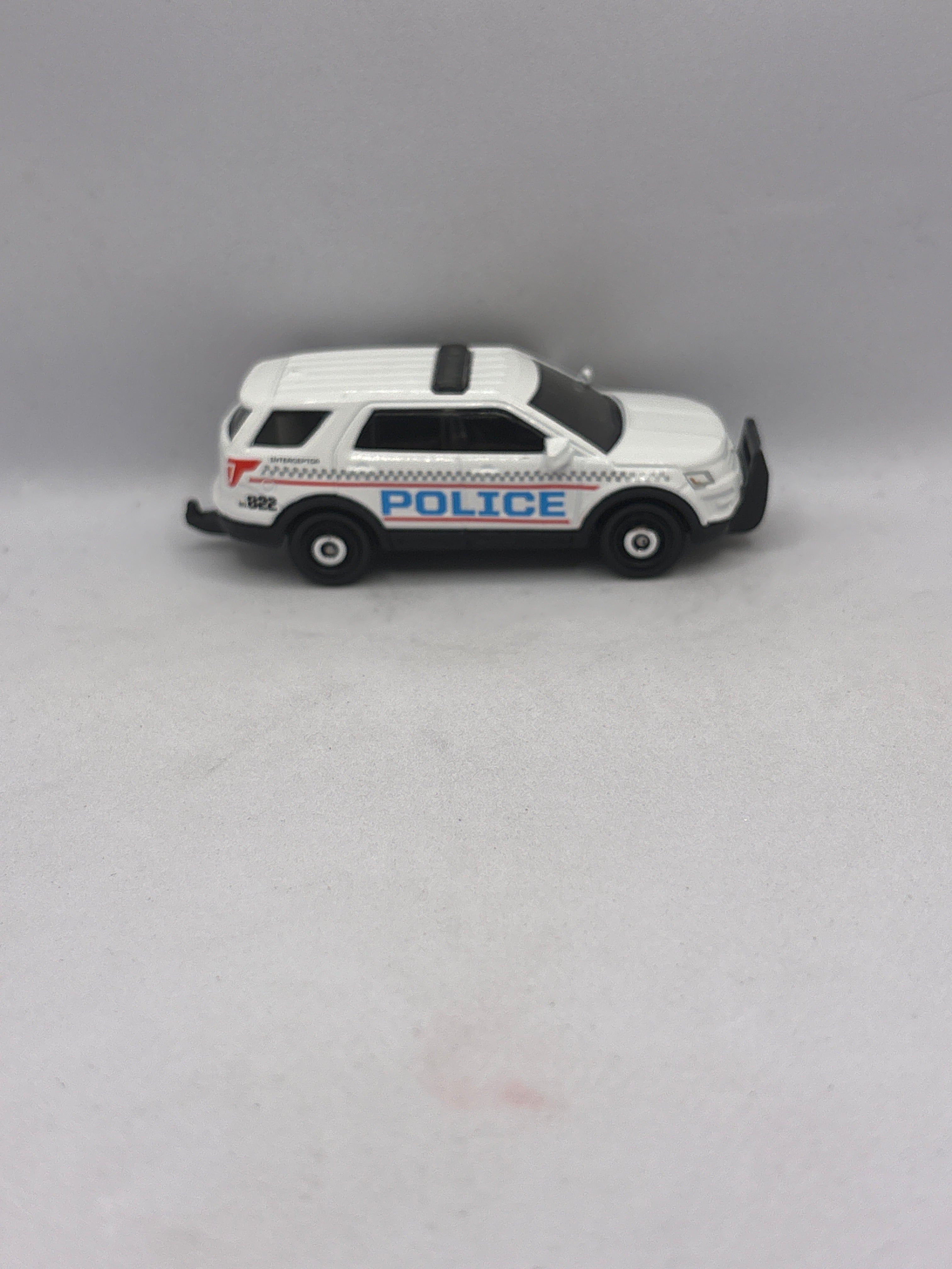 Matchbox 2016 Ford Interceptor Utility Diecast