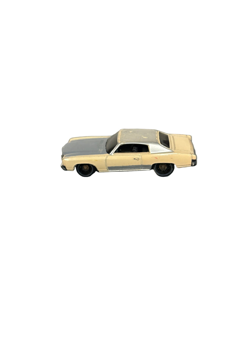 Hot Wheels 70 Monte Carlo Diecast