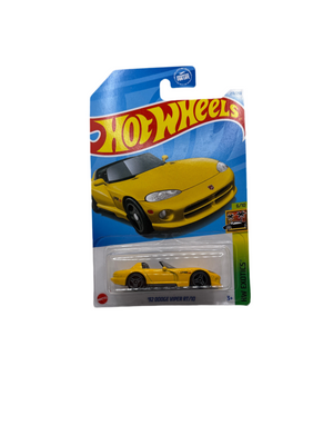 Hot Wheels 92 Dodge Viper RT/10 Diecast yellow