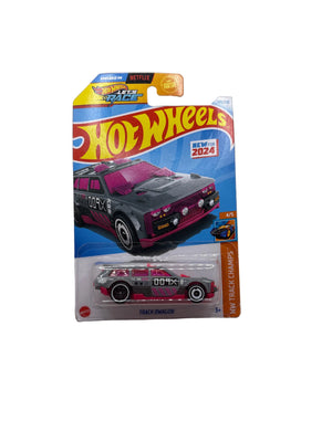 Hot Wheels Track Dwagon Diecast