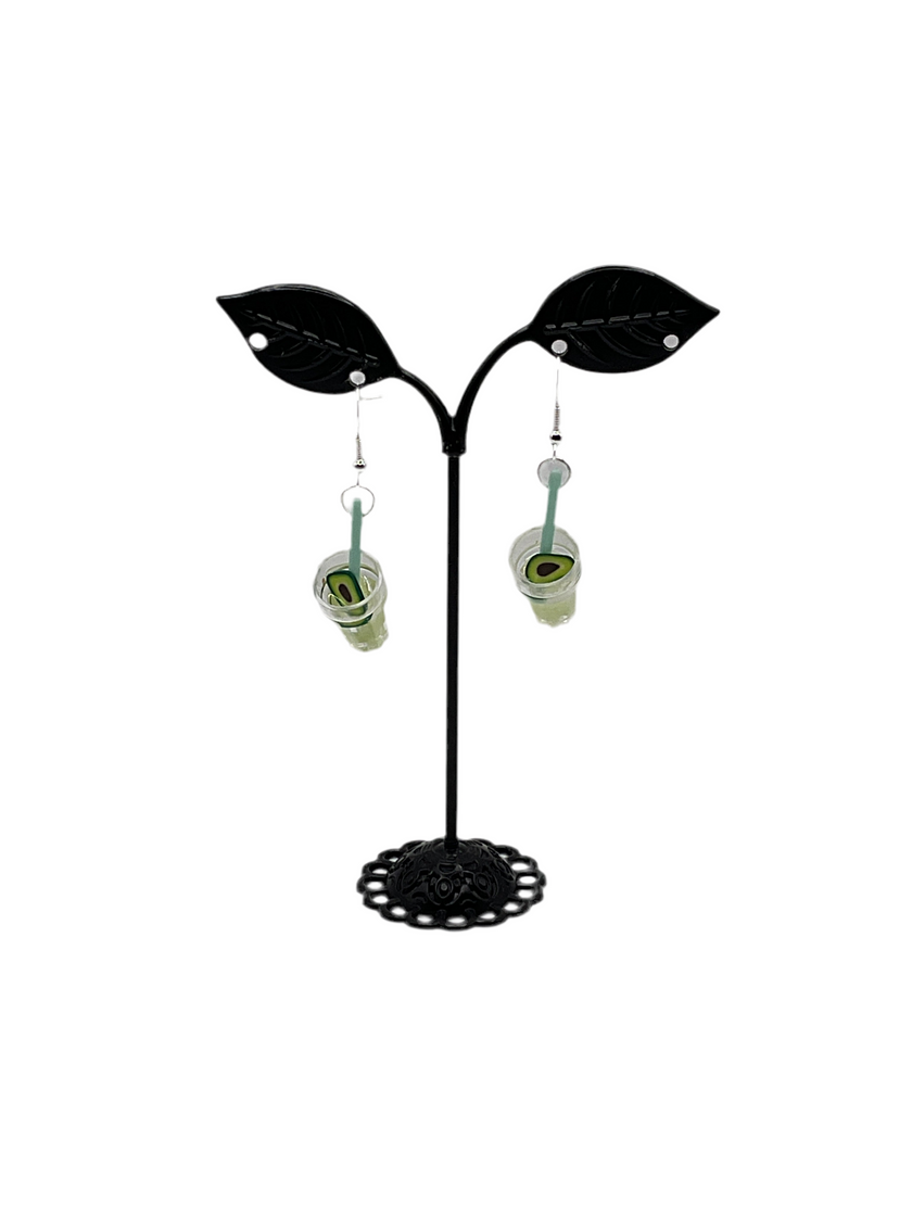 ग्रीन ड्रिंक इयररिंग्स