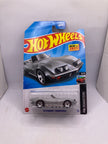 Hot Wheels 72 Stingray Convertible Diecast