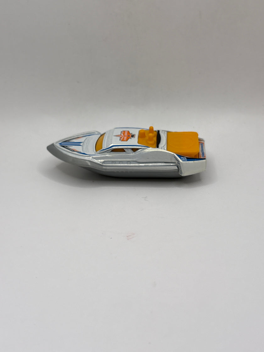 Matchbox Hydro Cruiser Diecast