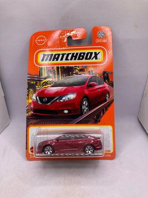 Matchbox 2016 Nissan Sentra Diecast