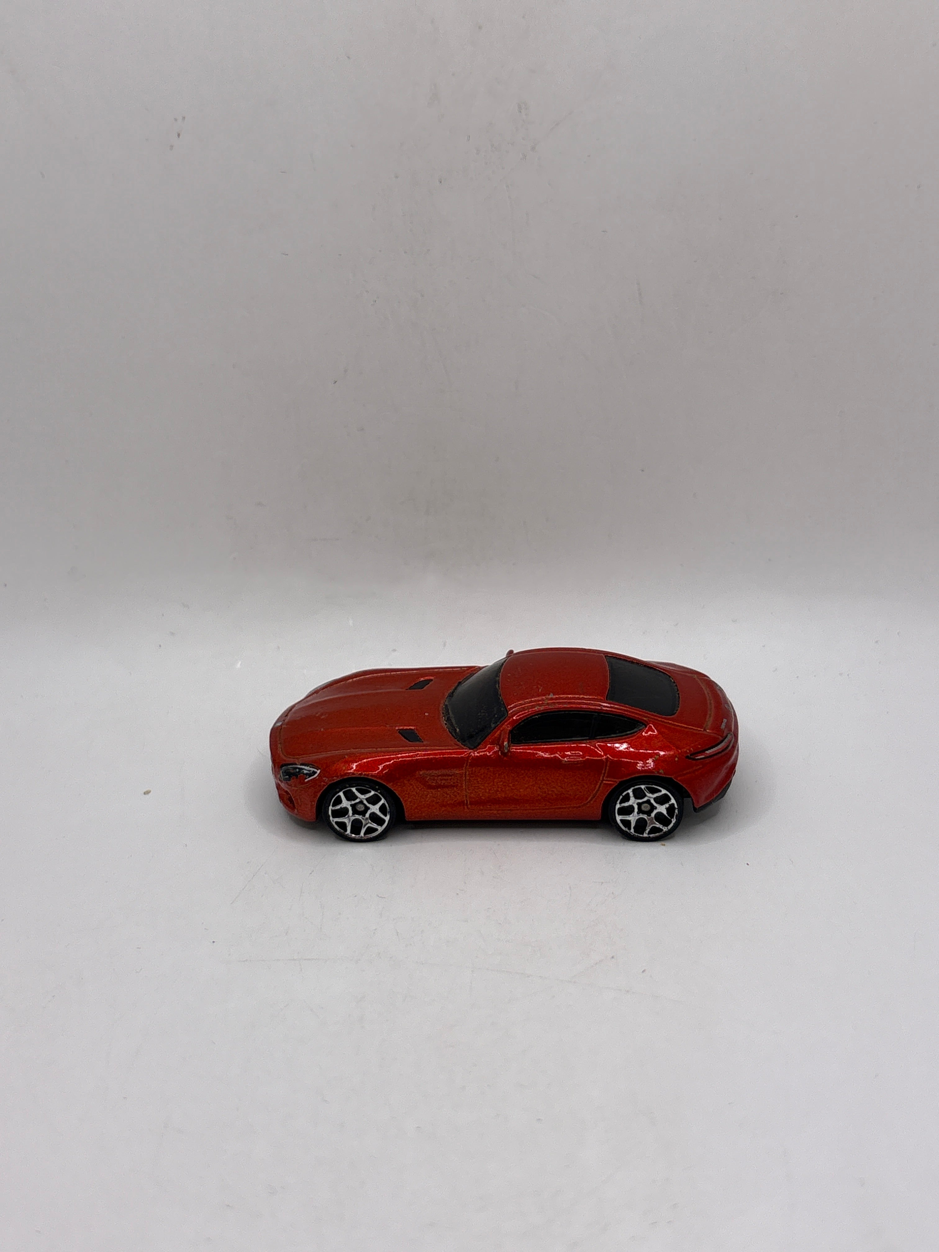 Hot Wheels Mercedes-AMG GT Diecast red