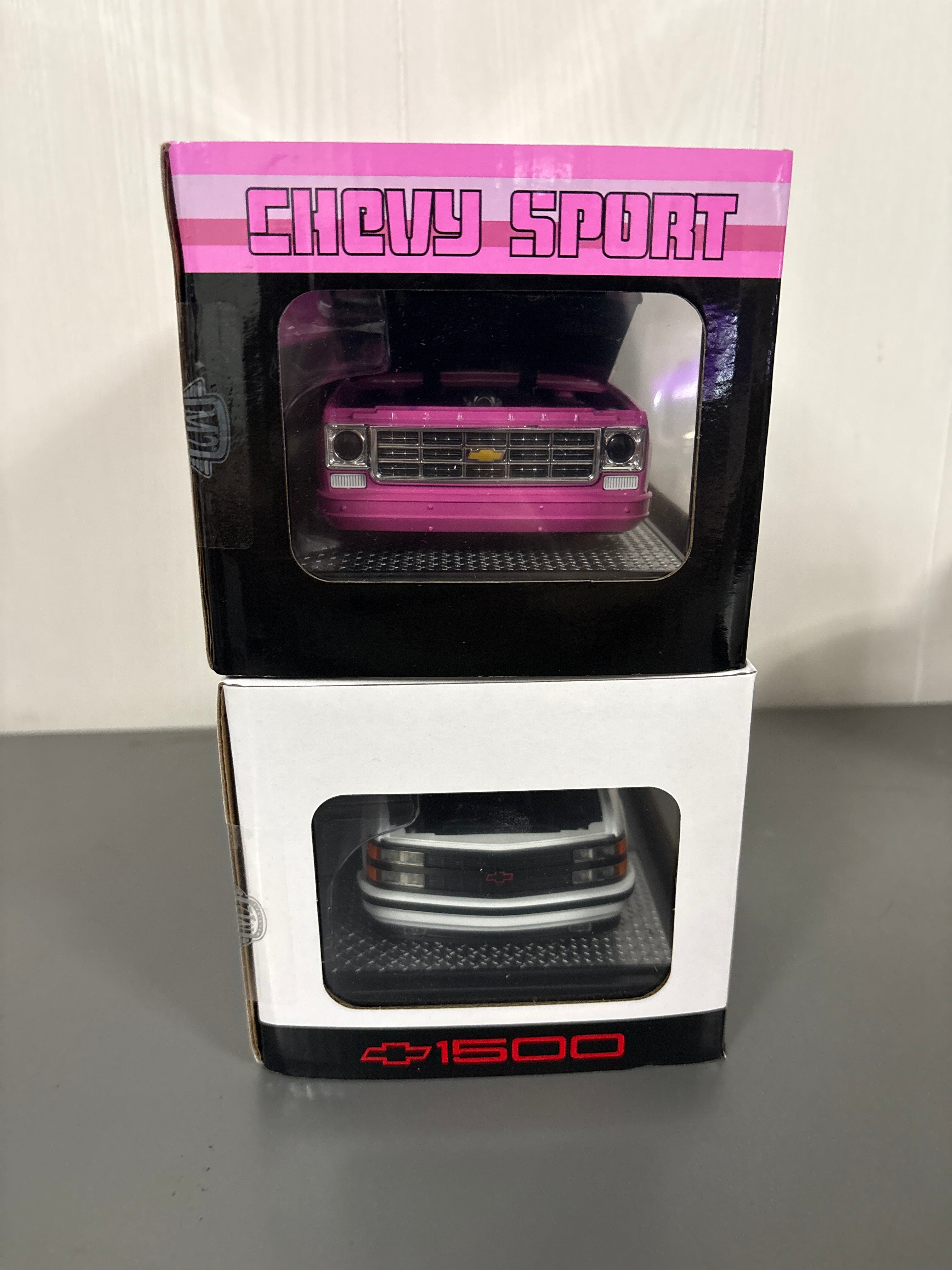 M2 Chevrolet 2 Pack Bundle Diecast