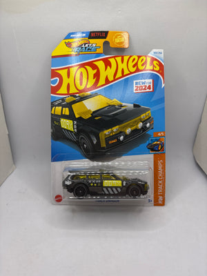 Hot Wheels Track Dwagon Diecast