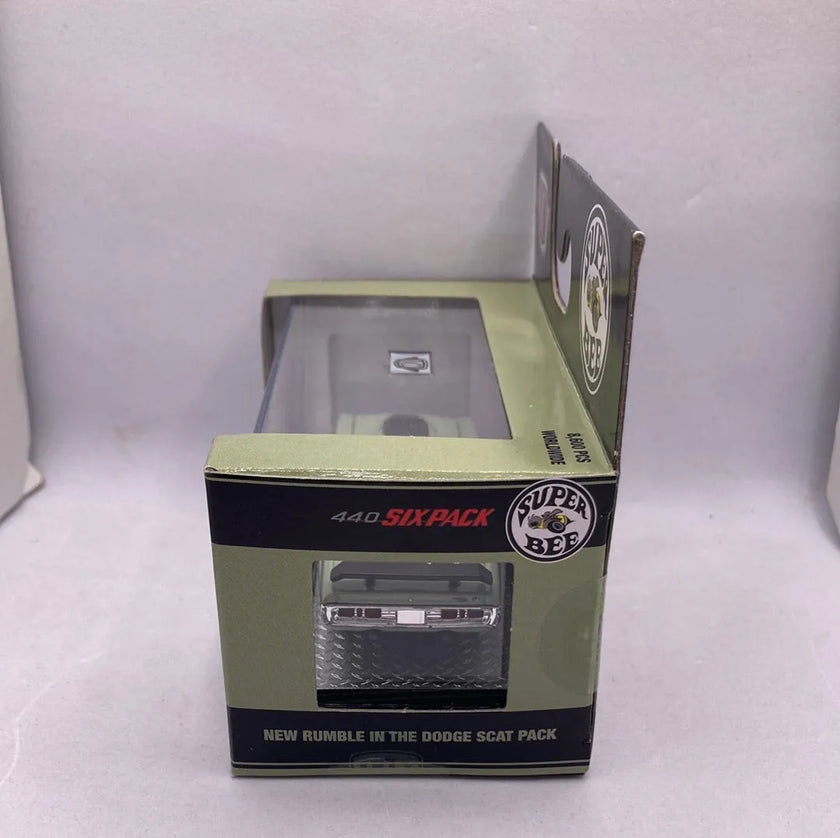 M2 1971 Dodge Charger Super Bee Diecast