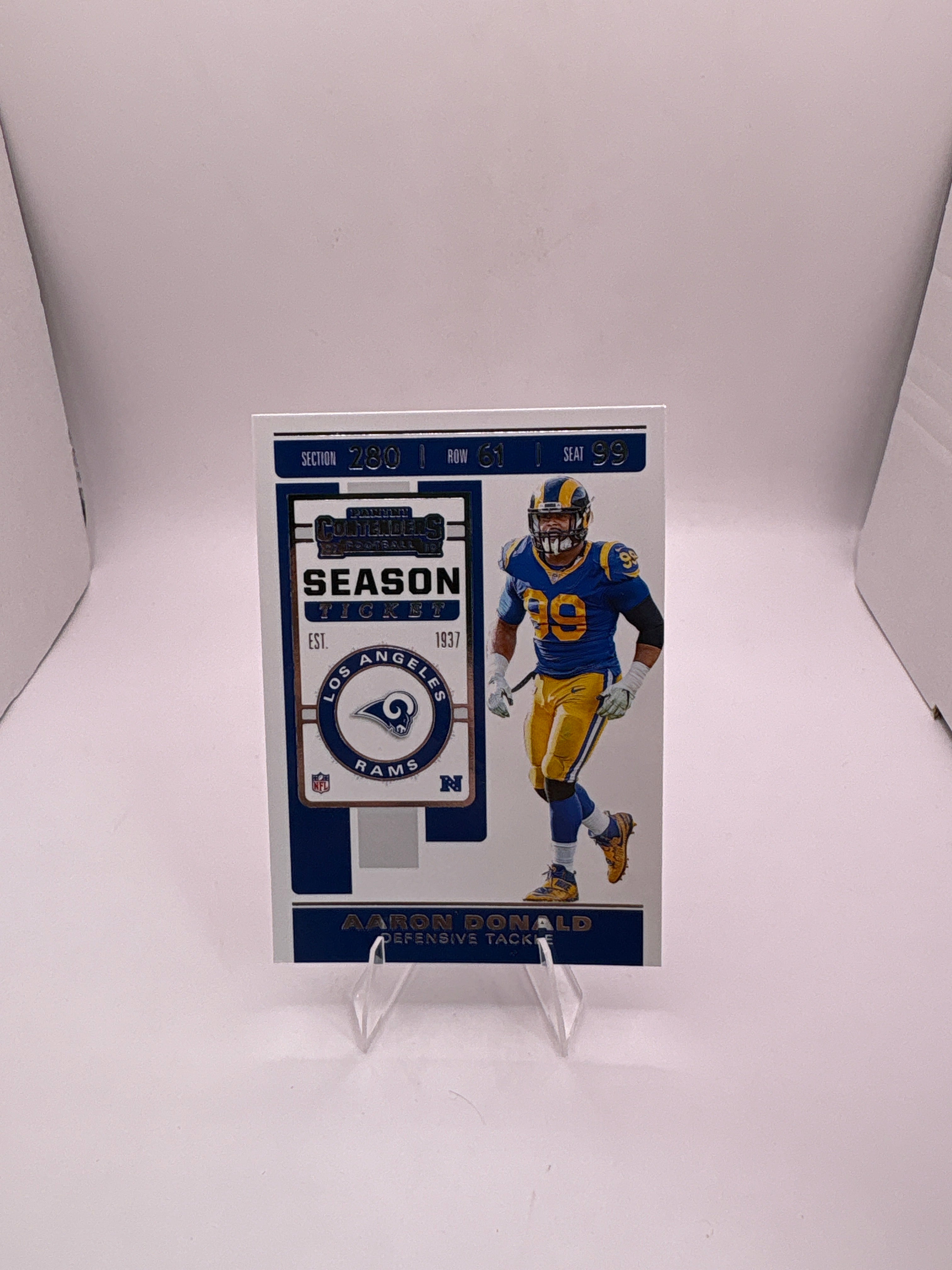 Contenders Aaron Donald