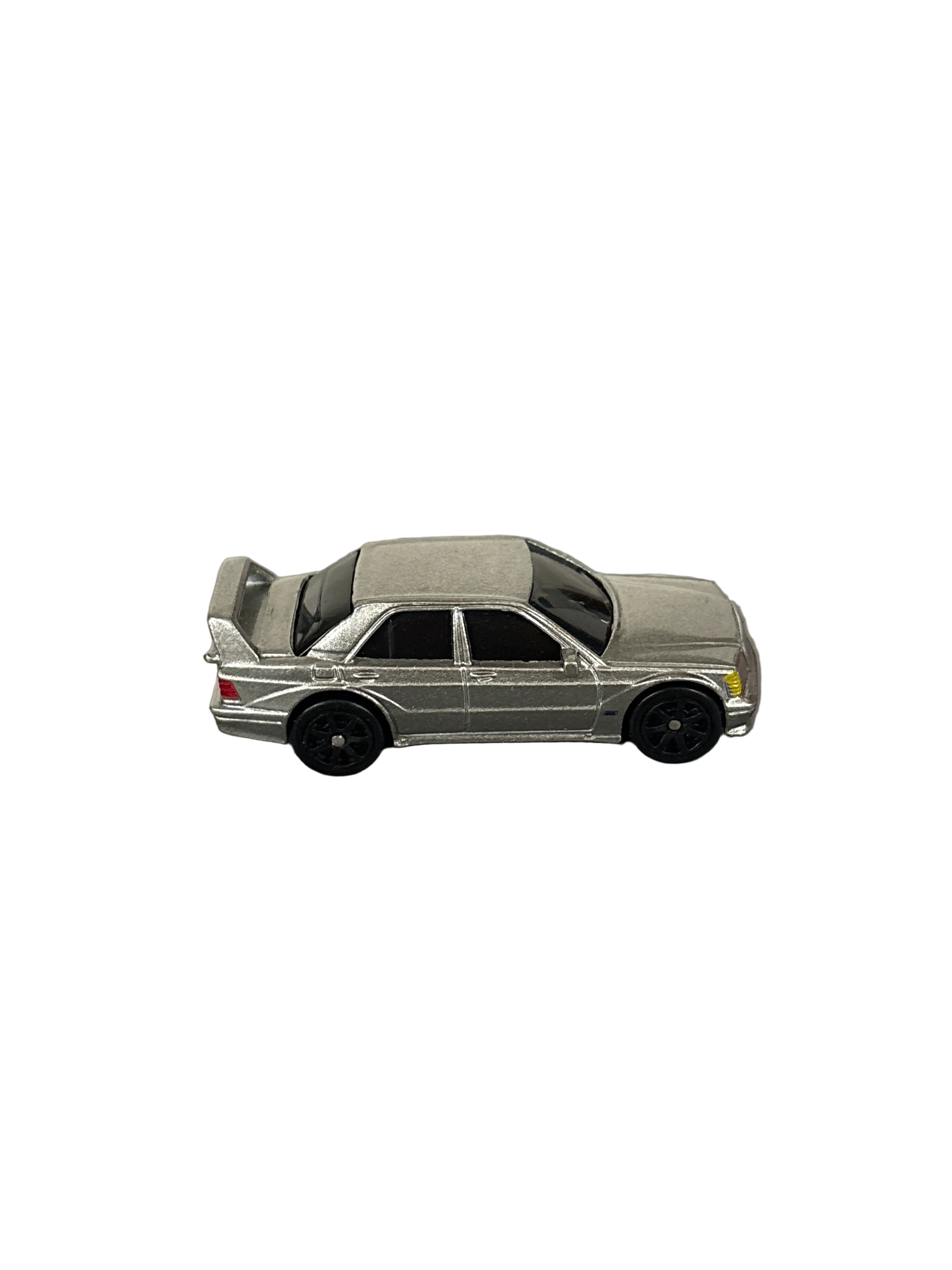 Maisto 1990 Mercedes-Benz 190 E Diecast