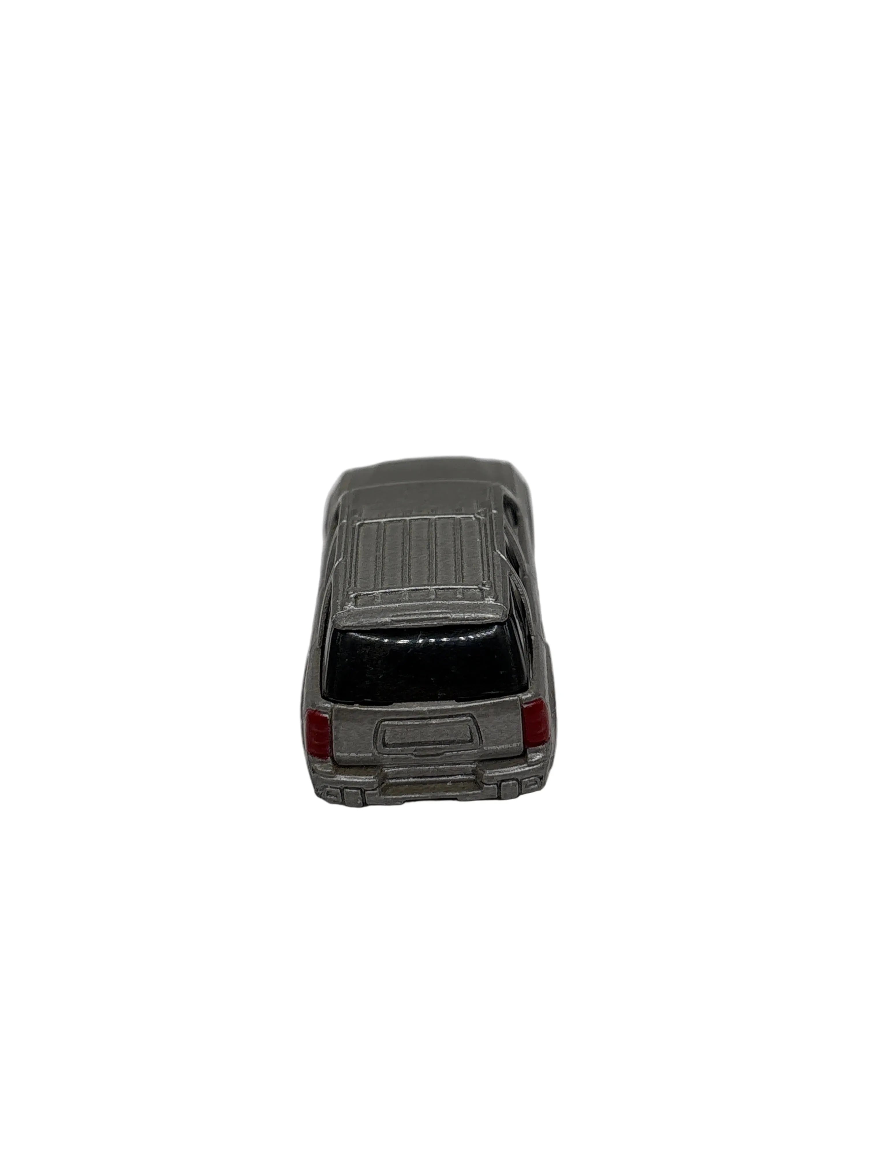 Maisto 2002 Chevrolet Trailblazer Diecast