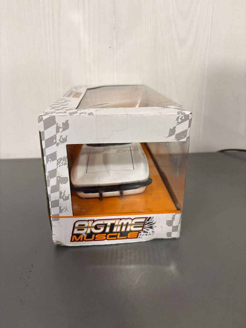 Jada 1963 Chevy Corvette Sting Ray Diecast