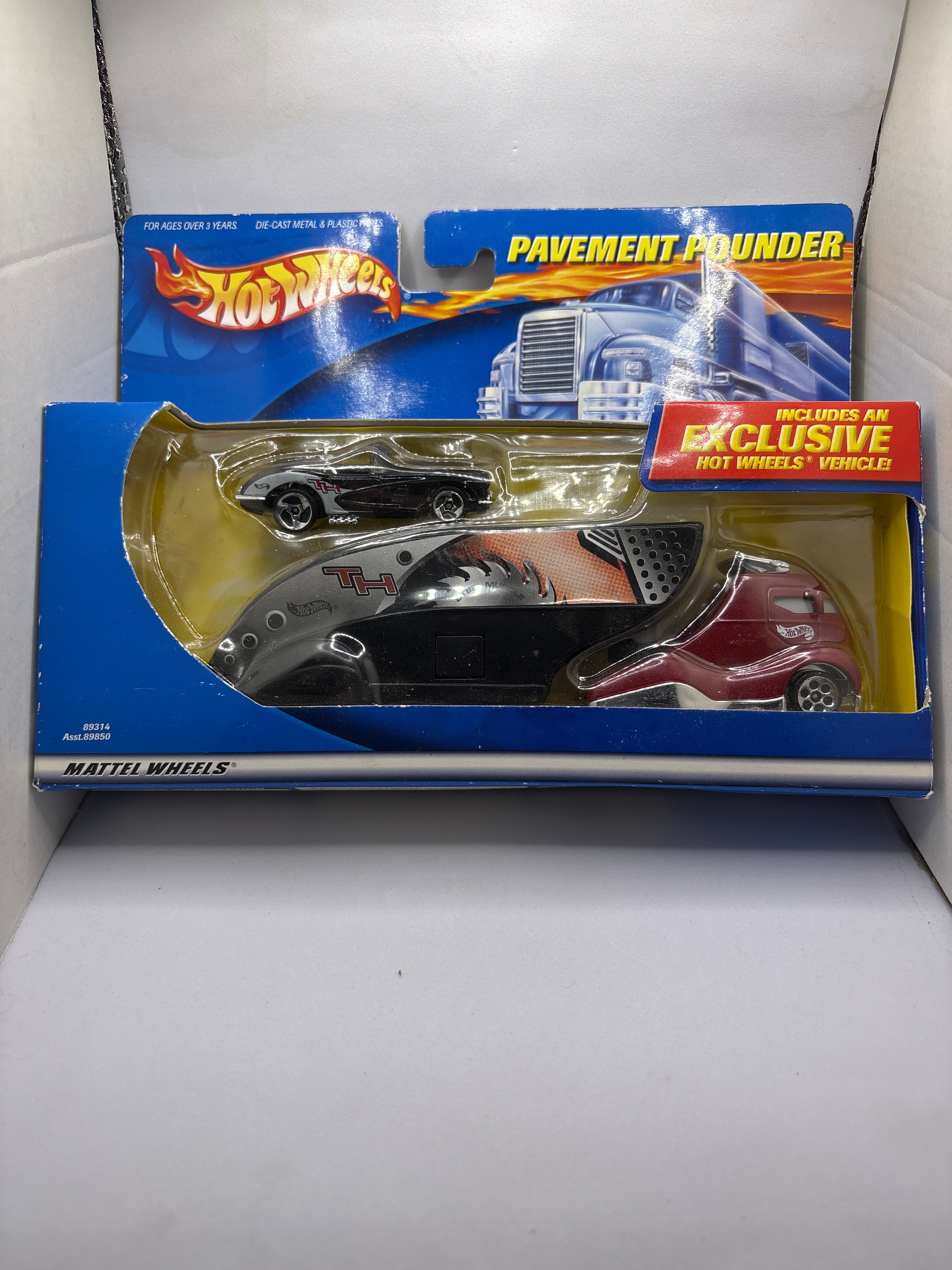 Hot Wheels Pavement Pounders Diecast