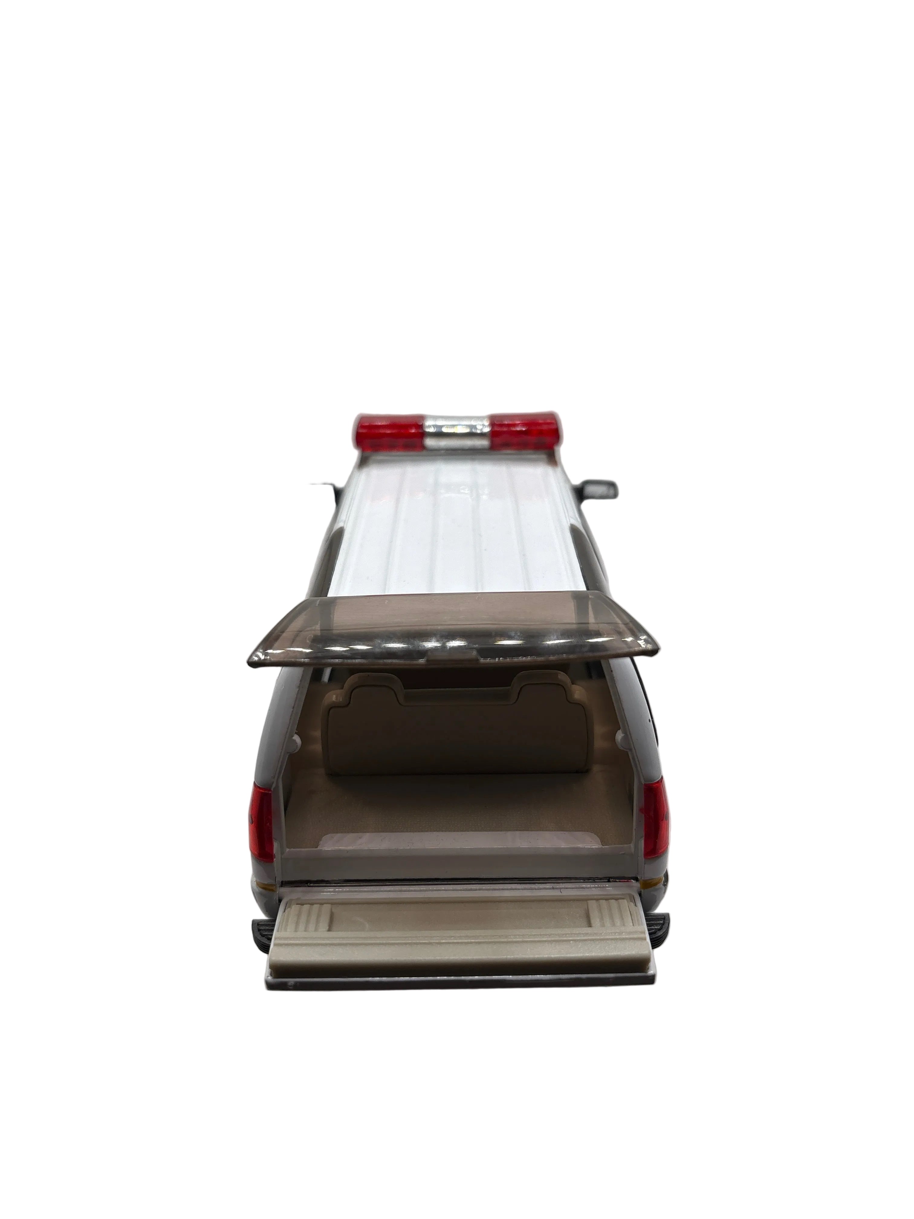 Sunnyside Chevrolet Suburban Diecast white