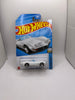 Hot Wheels 72 Stingray Convertible Diecast white