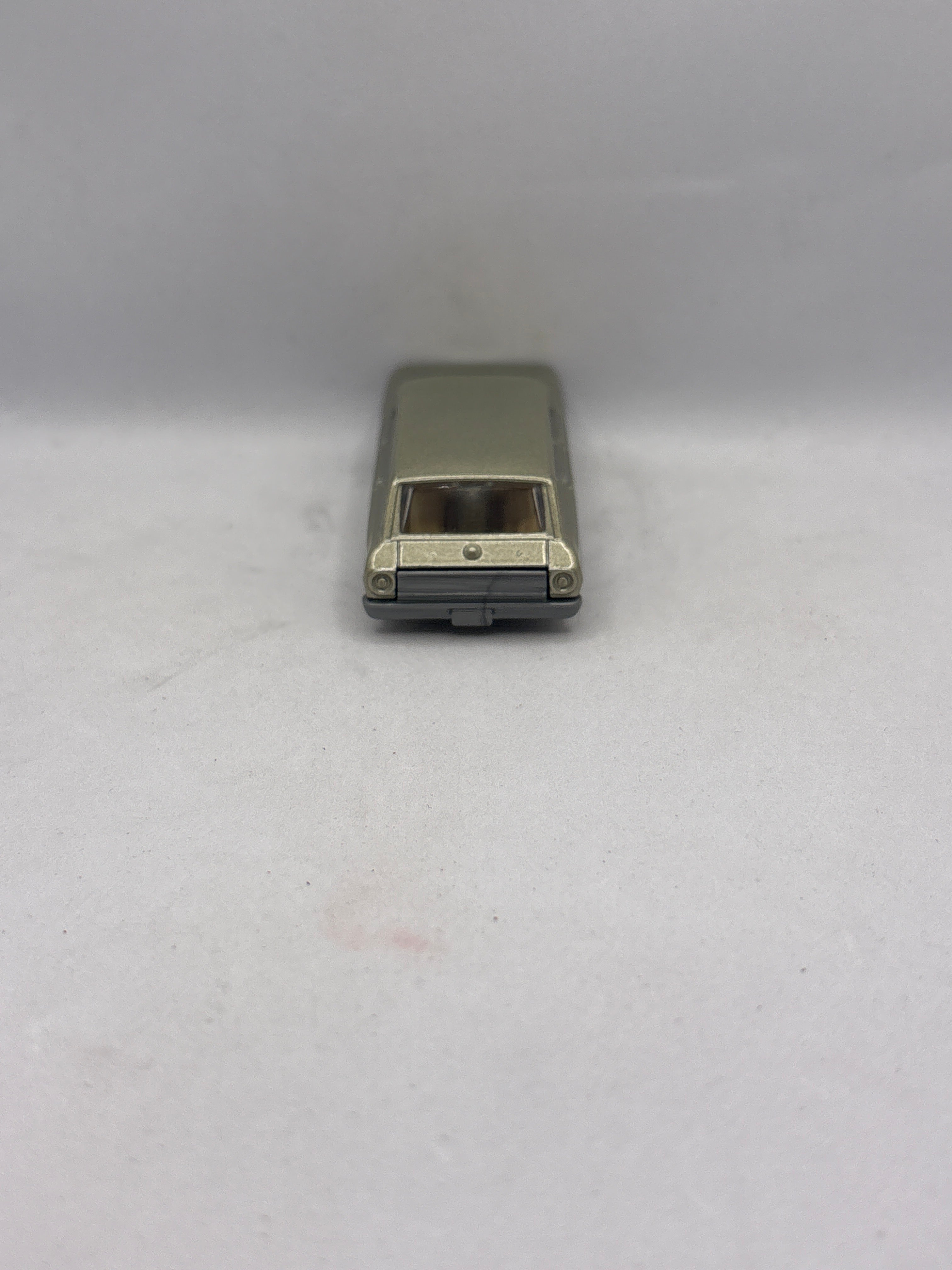 Matchbox 1964 Ford Fairlane Wagon Diecast