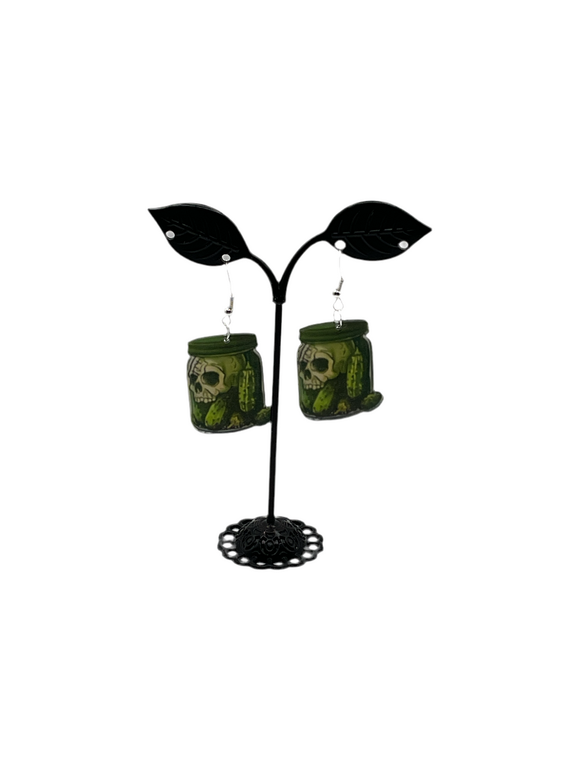Pickle skull earrings