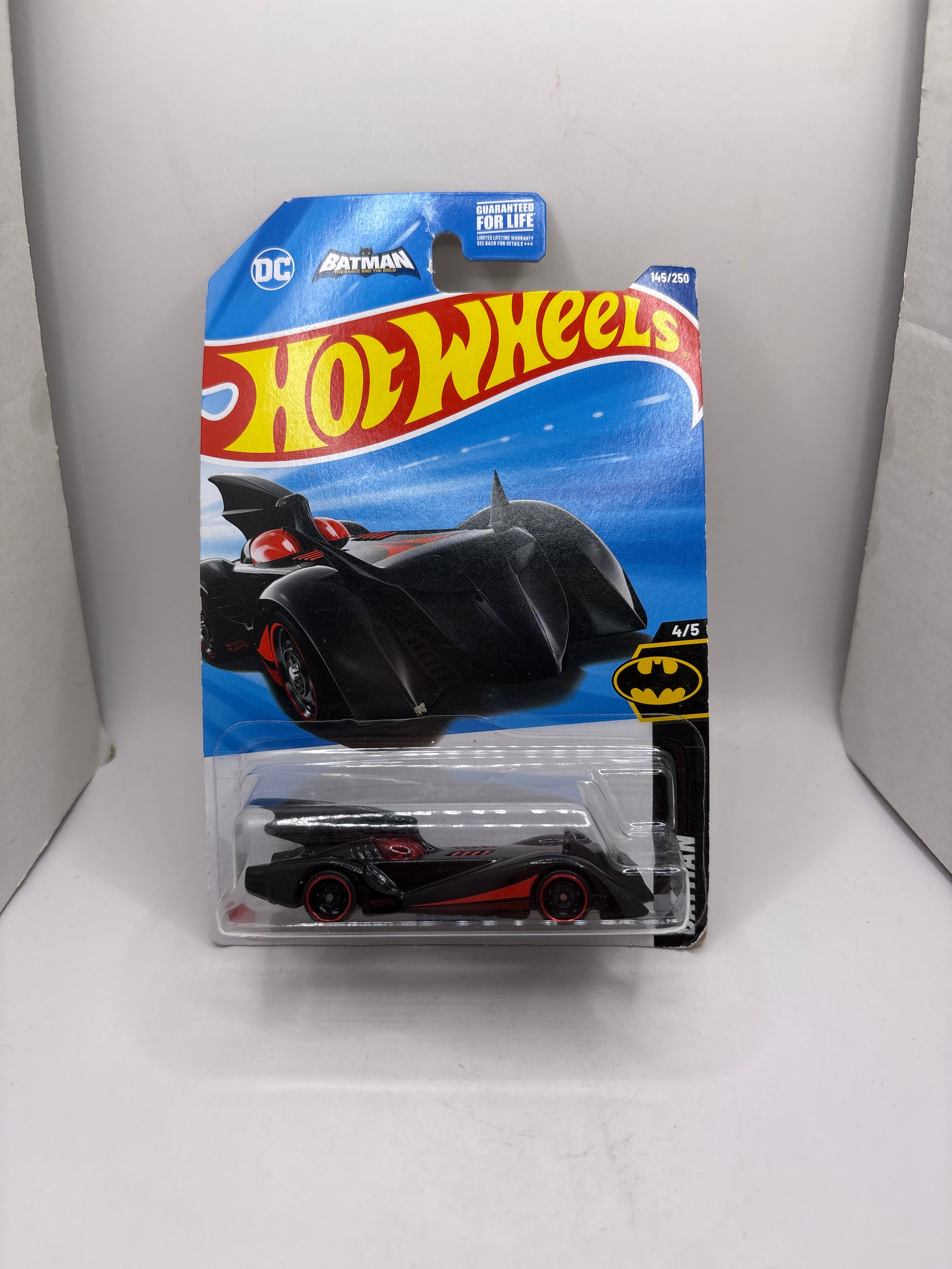 Hot Wheels Batmobile Diecast black