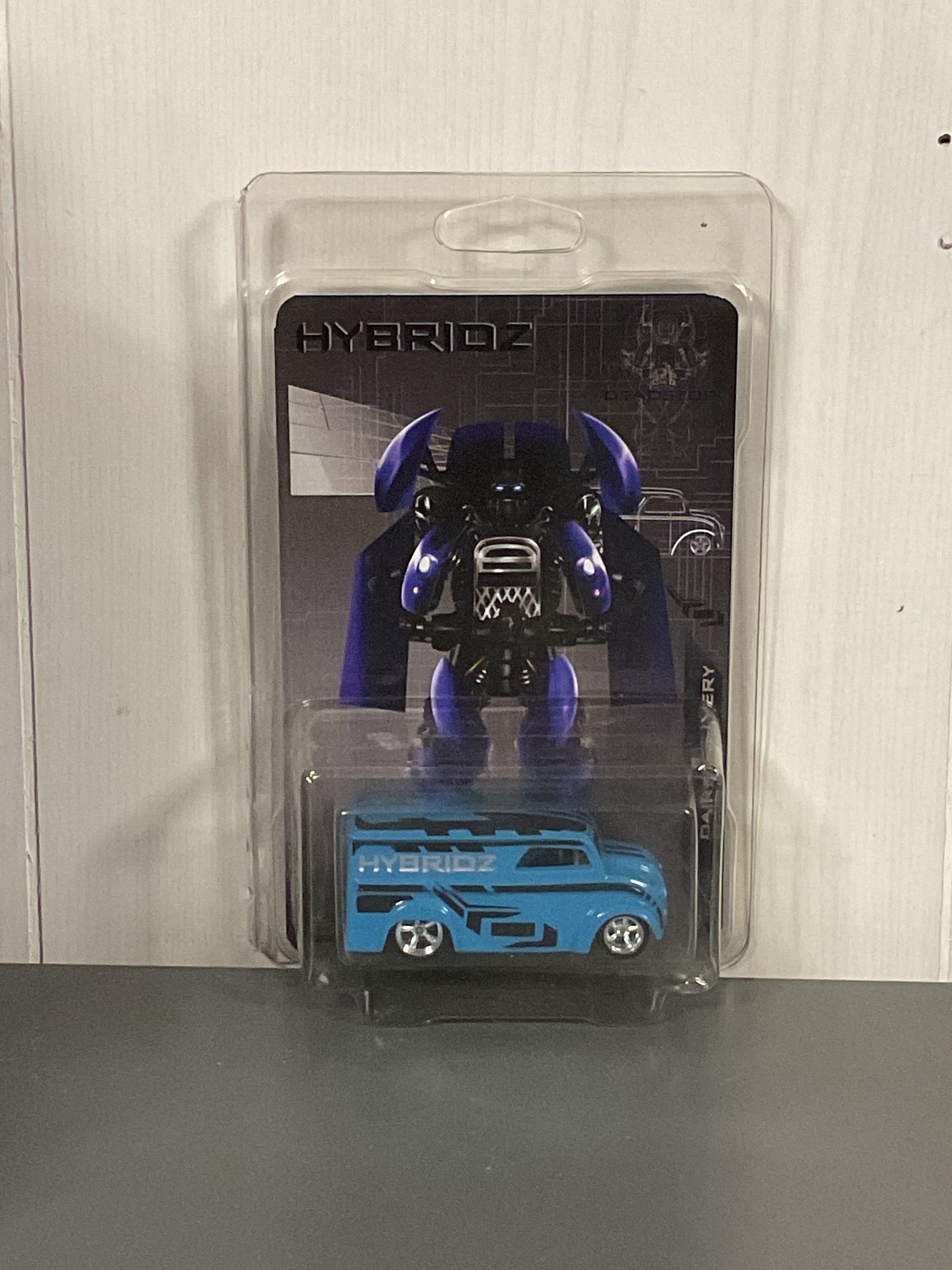 Hybridz Panel Van Diecast Blue