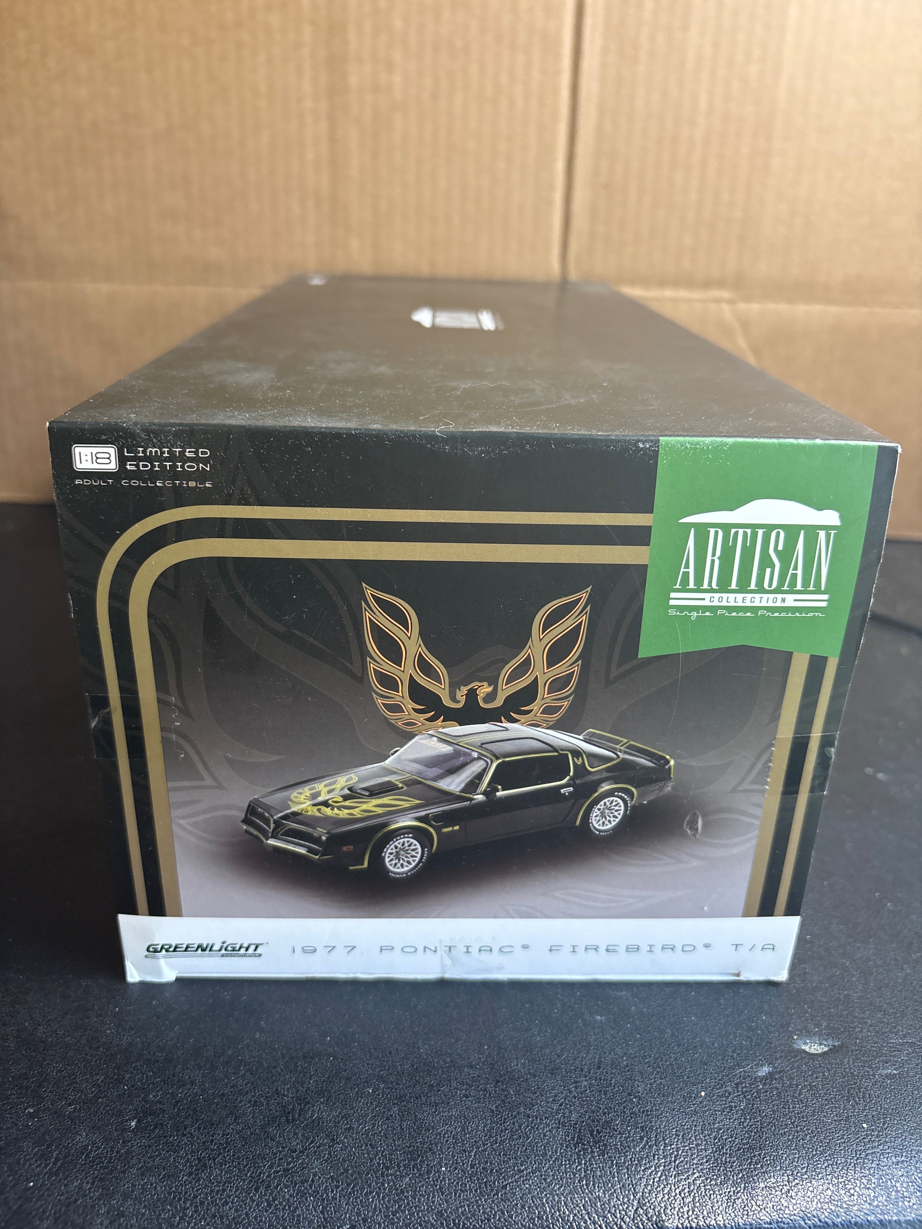 Greenlight 1977 Pontiac Firebird T/A Diecast